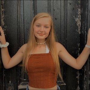 Meet your Posher, Olivia